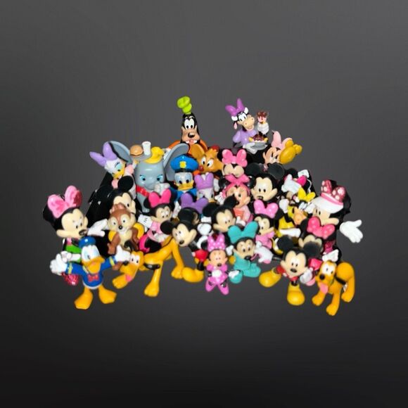 Lot of 29 Disney Figures Minnie Micky Dumbo Pluto Goofy Donald Clarabell 1-2" B2 - Picture 1 of 11